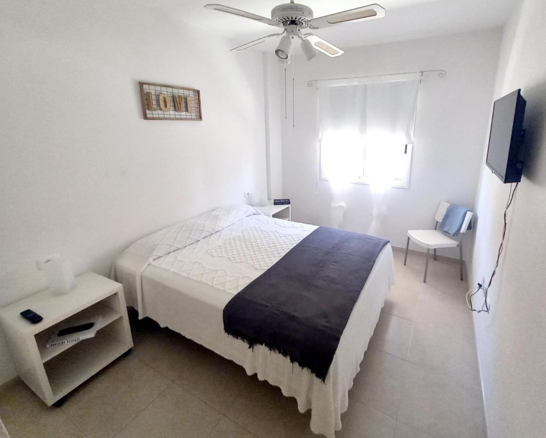 Disfruta En 1ª Linea De Playa Apartment ปูแอร์ติโต เด กวีมาร์ ภายนอก รูปภาพ