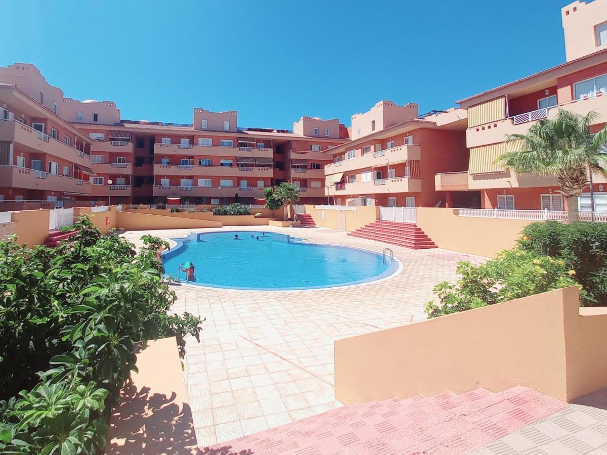 Disfruta En 1ª Linea De Playa Apartment ปูแอร์ติโต เด กวีมาร์ ภายนอก รูปภาพ