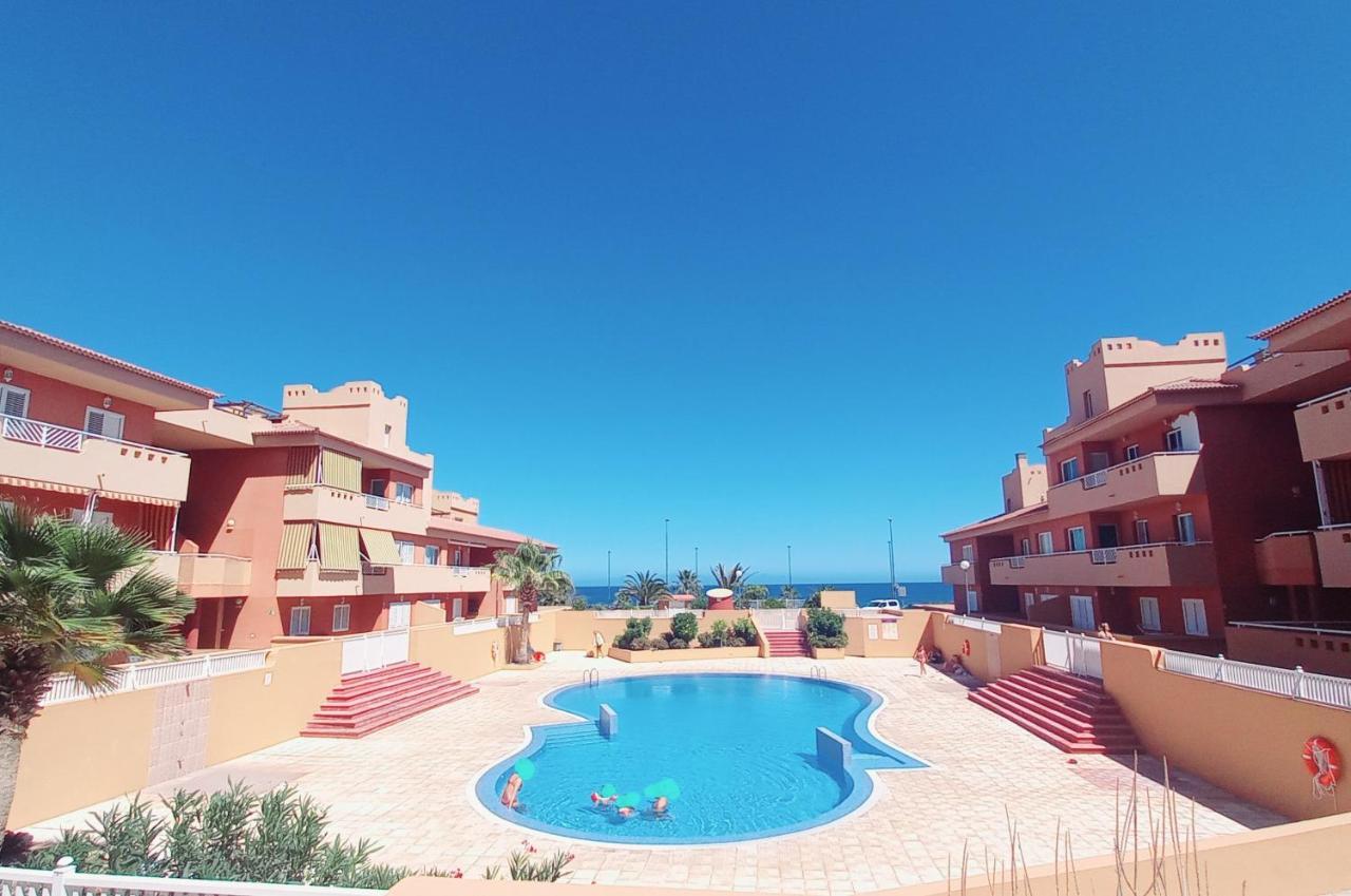 Disfruta En 1ª Linea De Playa Apartment ปูแอร์ติโต เด กวีมาร์ ภายนอก รูปภาพ