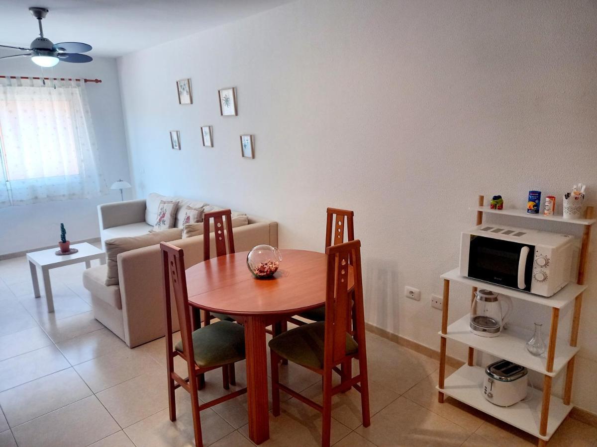 Disfruta En 1ª Linea De Playa Apartment ปูแอร์ติโต เด กวีมาร์ ภายนอก รูปภาพ