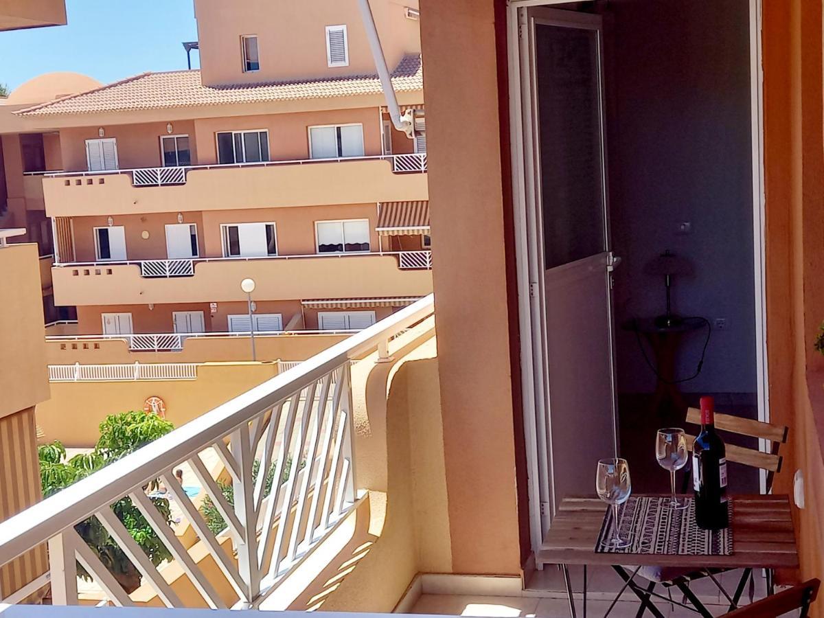 Disfruta En 1ª Linea De Playa Apartment ปูแอร์ติโต เด กวีมาร์ ภายนอก รูปภาพ